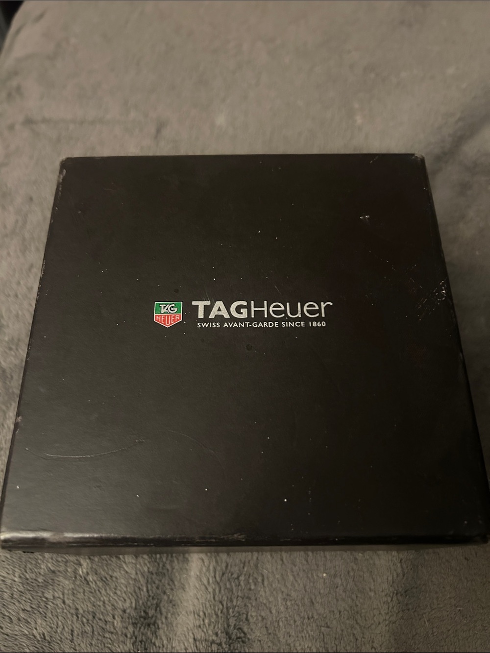 TAGHeuer box